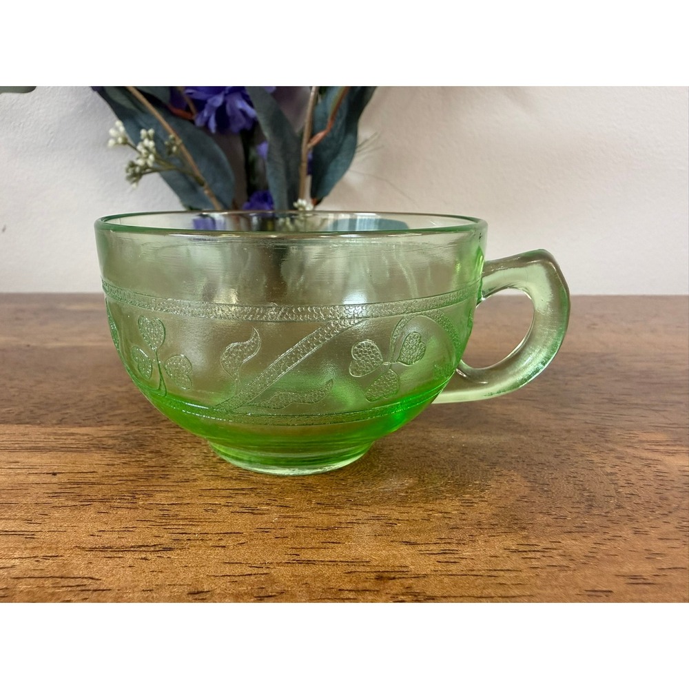 Vintage‎ Uranium Glass Teacup Green Depression Glass Clover Floral Cup Glows UV
